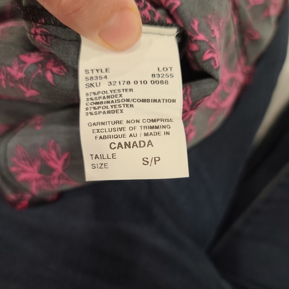 Le Château short sleeved button up full length satin dress - Picture 8 of 8